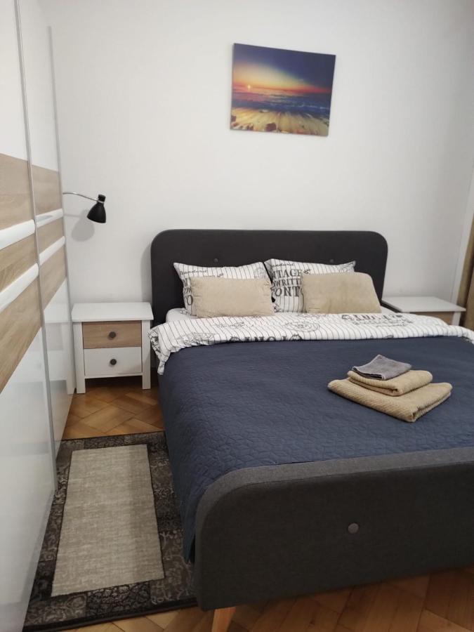 Nice Studio In Old Town Boekarest Buitenkant foto
